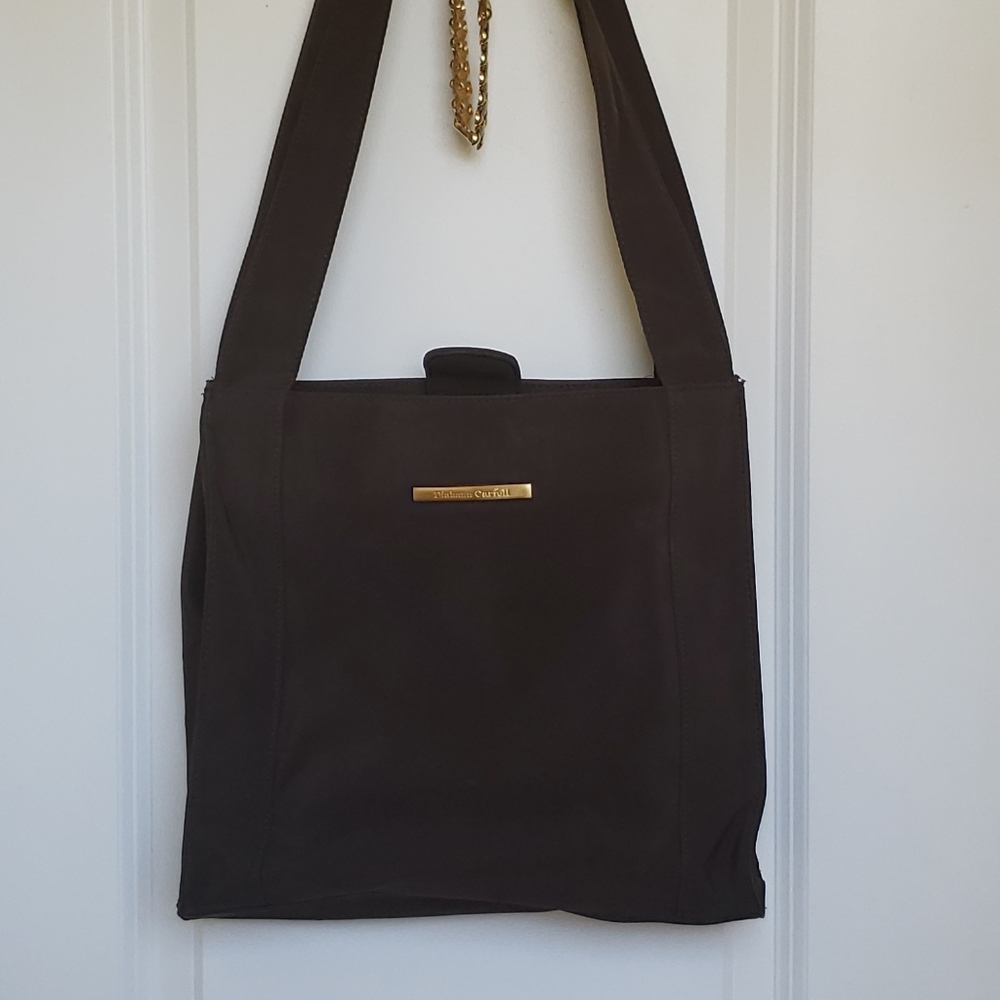 Diahann Carroll handbag 👜 with a matching collar necklace